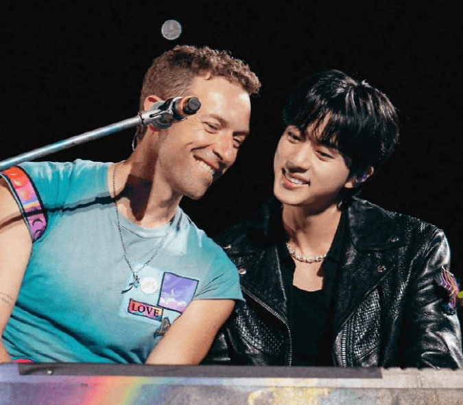 Penampilan Mengejutkan Jin BTS di Konser Coldplay Korea
