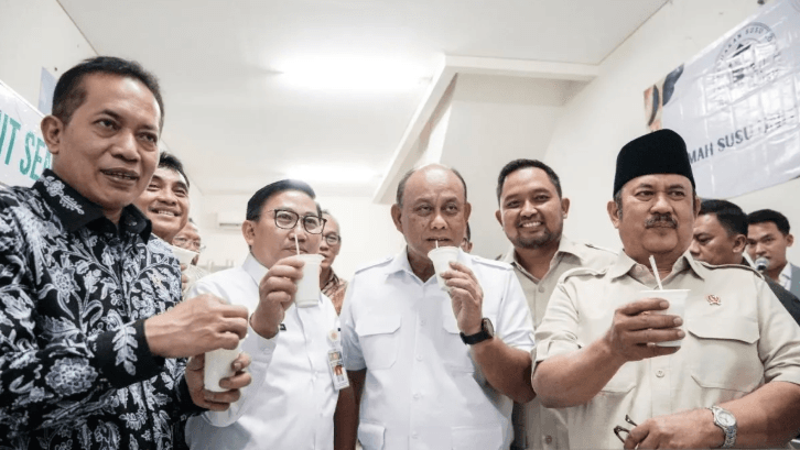Rumah Susu Pasteurisasi Diresmikan di Sentul, BGN Dorong Kemandirian Peternak Lokal