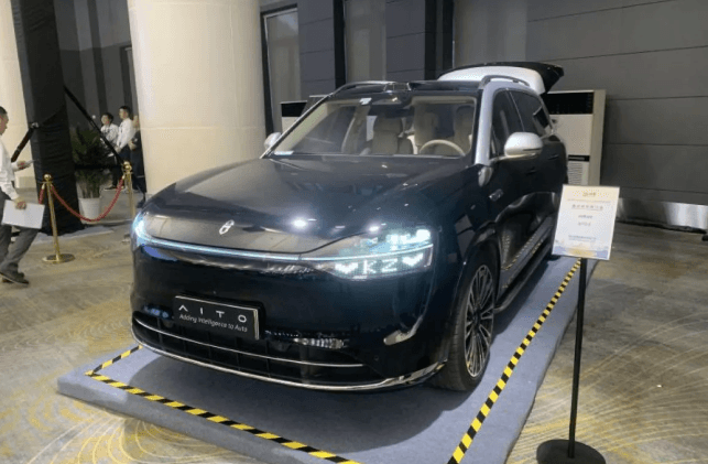 Shanghai Auto Show 2025: China Tunjukkan Dominasi di Panggung Mobil Listrik Dunia