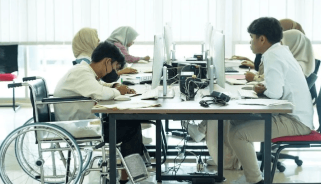 ULM Buktikan Komitmen Kampus Inklusif, Enam Penyandang Disabilitas Ikut Seleksi SNBT 2025