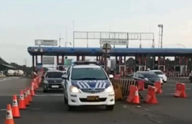 Tol Jagorawi Arah Puncak Berlakukan Contraflow Minggu Pagi, Jasa Marga Imbau Pengguna Jalan Waspada
