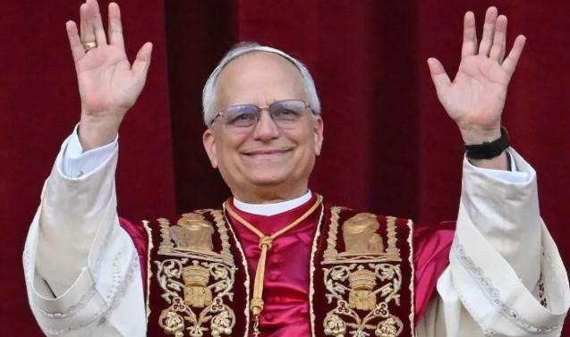 Macron dan Paus Leo XIV Bahas Perdamaian Ukraina-Gaza, Sepakat Perjuangkan Dialog dan Keadilan Global