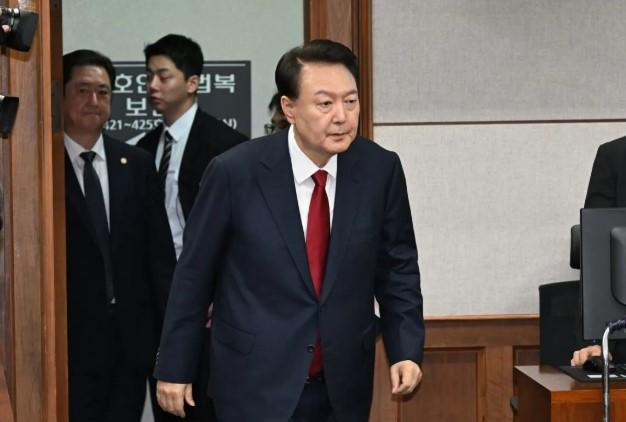 Pengunduran Diri Dinyatakan Sebagai Upaya Selamatkan Demokrasi dan Raih Kemenangan Politik