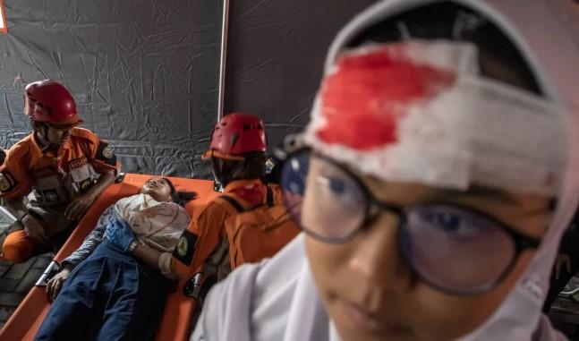 Warga dan Petugas Dilibatkan dalam Latihan Evakuasi untuk Antisipasi Bencana