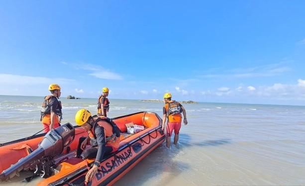 ABK Hilang di Laut Bangka Tengah, Tim SAR Kerahkan Dua Perahu Karet Lanjutkan Pencarian