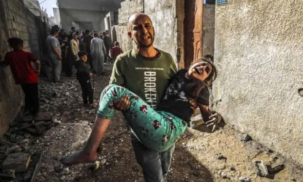 Layanan Medis Lumpuh Total, Ribuan Pasien Butuh Rujukan ke Luar Negeri