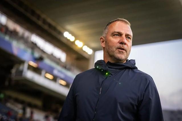 Flick Ungguli Simeone dan Valverde, Antarkan Barcelona Juara dengan 102 Gol