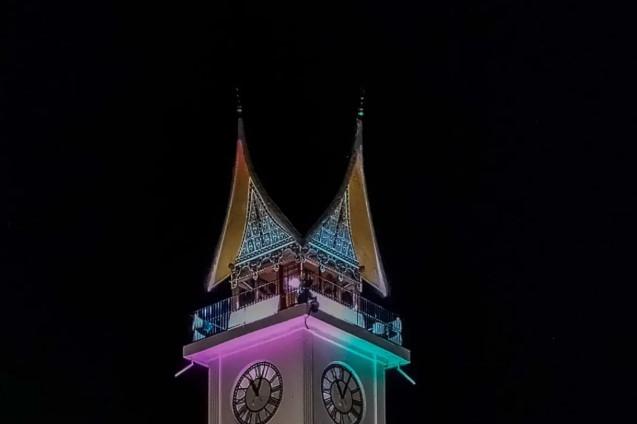 Satu Abad Jam Gadang, Bukittinggi Siap Undang Keluarga Ratu Wilhelmina dan Gali Sejarah Ikonik Kota