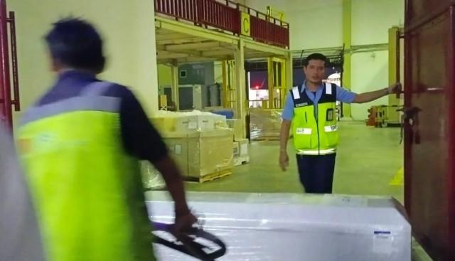 Jenazah PMI Asal Jembrana yang Meninggal di Jepang Tiba di Rumah Duka setelah Proses Pemulangan Panjang