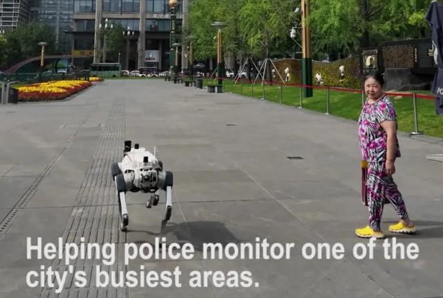 Chengdu Terapkan Robot Polisi Patroli, Dilengkapi AI dan Navigasi Canggih