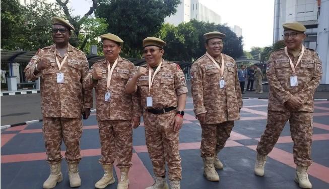 Seragam Loreng Cokelat Warnai Awal Retret Kepala Daerah Gelombang II di IPDN