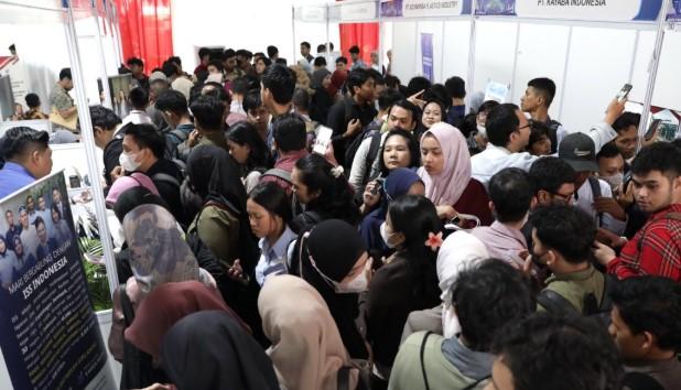 DPR Desak Pemerintah Susun Peta Jalan Mitigasi PHK Massal: Antisipasi Gejolak Sosial dan Ekonomi