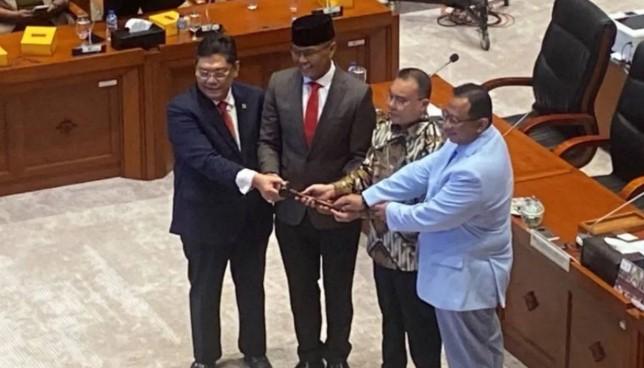 Sukamta Gantikan Ahmad Heryawan sebagai Wakil Ketua Komisi I DPR RI, Aher Pimpin BAM