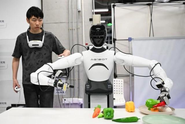 Guangdong Pimpin Produksi Robot Industri China, Dorong Inovasi Embodied AI di Kawasan Selatan