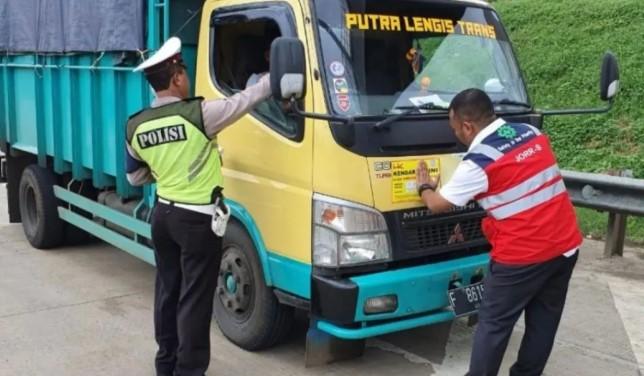 Polda Lampung Tindak 693 Kendaraan ODOL Selama Juni 2025, Truk Fuso Paling Banyak Melanggar