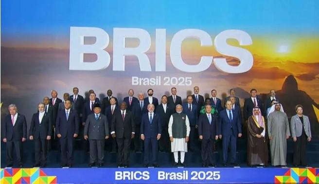 Ancaman Tarif Tambahan dari Trump Uji Posisi Indonesia di BRICS dan Hubungan Dagang dengan AS
