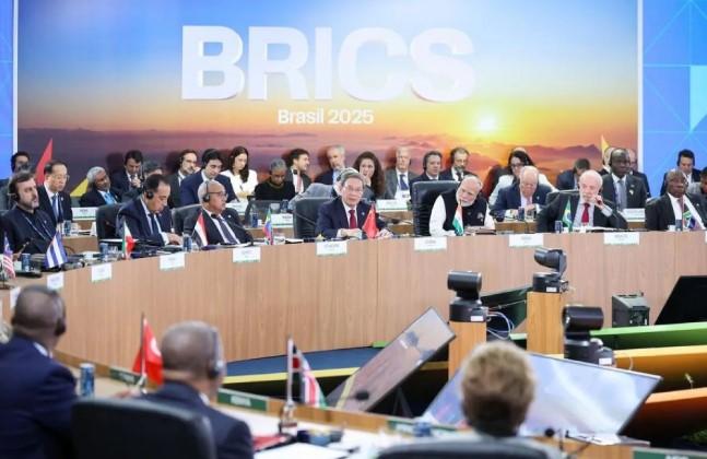 PM China Li Qiang Tegaskan Komitmen Global South dan Serukan Aksi Bersama untuk Iklim, AI, dan Kesehatan di KTT BRICS