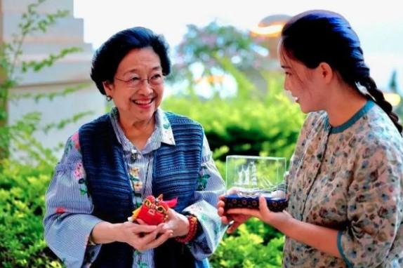 Megawati Bertemu Food Vlogger China Dong Meihua, Bahas Masakan hingga Kehangatan Keluarga