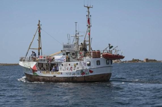 Tiga Aktivis Kapal Handala Setuju Dideportasi, 15 Lainnya Masih Ditahan Israel karena Tolak Tanda Tangan