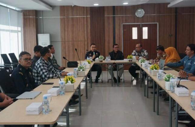 Bea Cukai Sumbawa dan Kemenkeu Satu Fasilitasi Sertifikasi Halal untuk 100 Pelaku Usaha Mikro