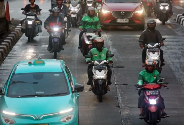 Azas Tigor Desak Pemerintah Segera Buat Regulasi Transportasi Daring untuk Lindungi Pengemudi dan Pengguna