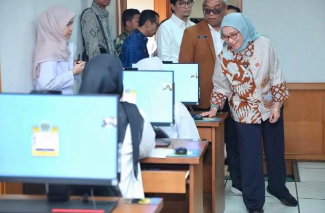 Menteri PANRB Pastikan Seleksi Sekolah Kedinasan 2025 Transparan dan Ketat, 3.252 Formasi Dibuka
