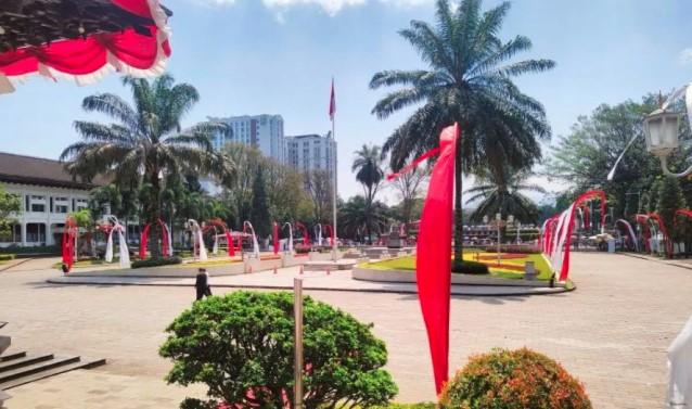 Gubernur Dedi Mulyadi Rencanakan Upacara Kemerdekaan Dipusatkan di Halaman Depan Gedung Sate