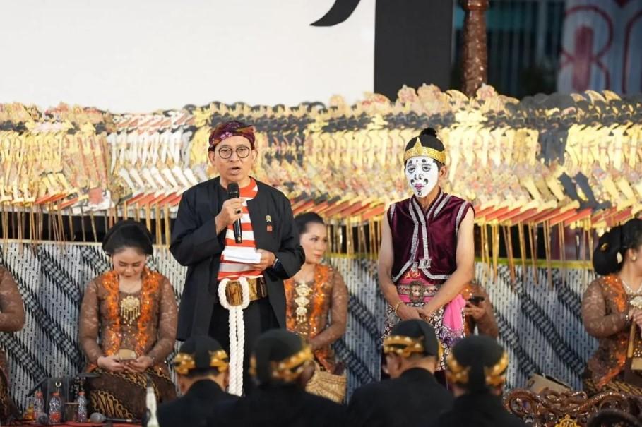 Wayang Kulit Tutup Rangkaian HUT ke-80 RI, Fadli Zon Tekankan Nilai Luhur dalam Seni Tradisi