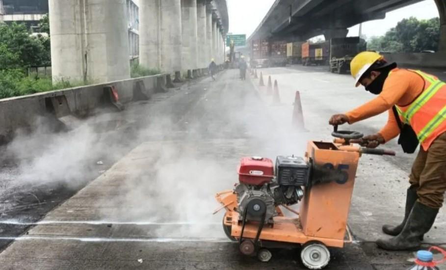 PT Jasamarga Transjawa Tol Lakukan Rekonstruksi Lima Titik Jalan di Ruas Jakarta-Cikampek