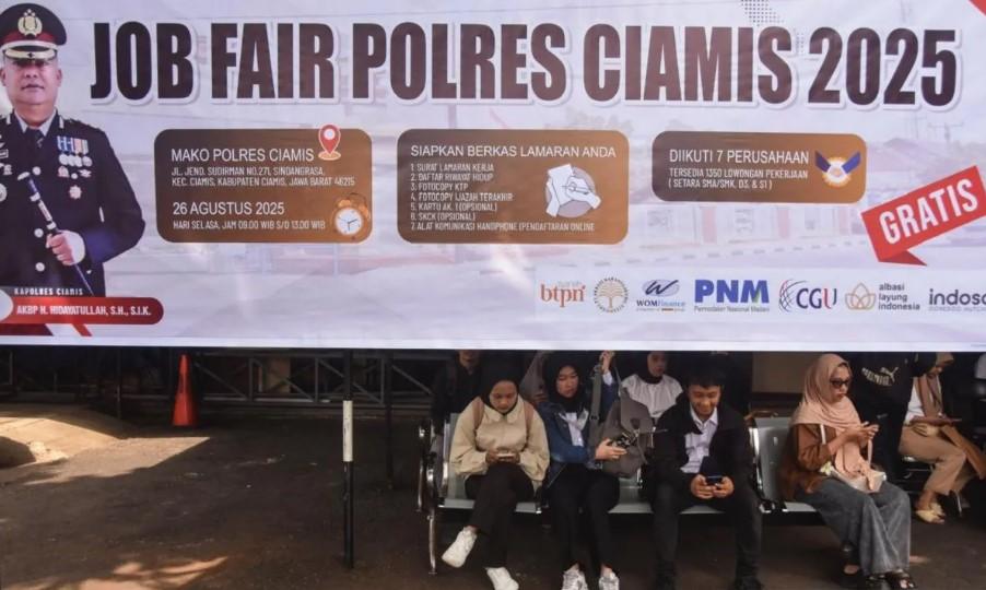 Polres Ciamis Gelar Bursa Kerja, Sediakan 1.350 Lowongan untuk Tekan Pengangguran dan Kriminalitas