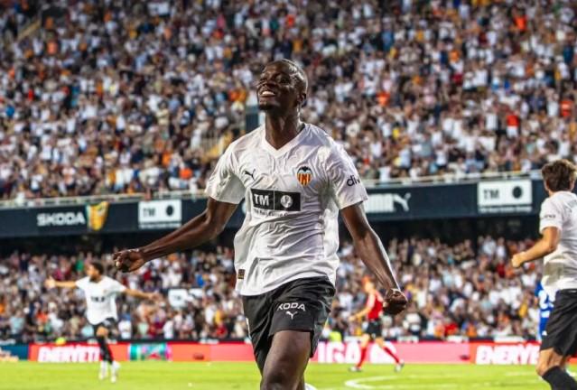 Valencia Petik Kemenangan Perdana, Elche Tundukkan Levante dan Masuk Enam Besar