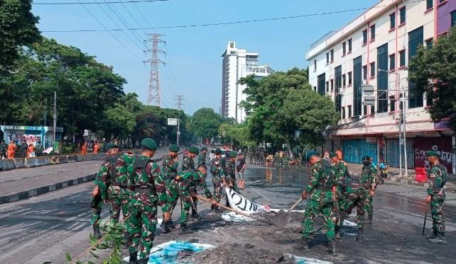 Pasca Unjuk Rasa, 1.150 Petugas dan TNI Dikerahkan Bersihkan Jakarta Termasuk Kawasan Mako Brimob Kwitang