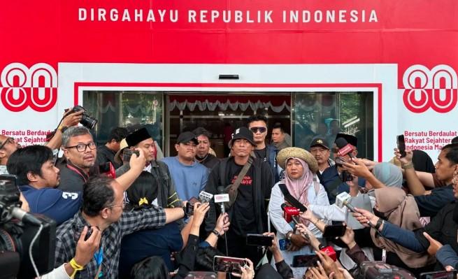Warga Pati Desak KPK Nonaktifkan Bupati Sudewo, Dorong Penetapan Tersangka dalam Kasus Suap Proyek Kereta Api