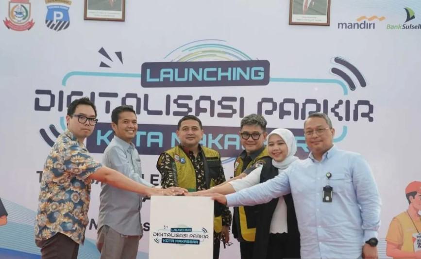 Wali Kota Makassar Resmikan Digitalisasi Parkir, 16 Titik Jadi Percontohan dengan Sistem QRIS