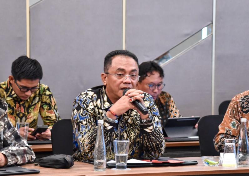 Revisi UU Ketenagalistrikan Dorong Kompetisi Sehat dan Perluasan Energi Terbarukan di Indonesia