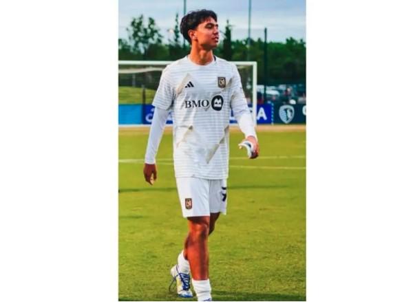 Adrian Wibowo Tiba di Surabaya, Siap Perkuat Timnas Meski Belum Bisa Tampil Lawan Taiwan