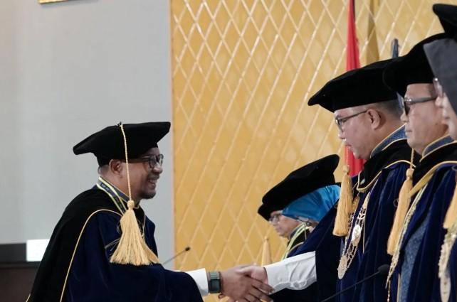 Sofyan Sjaf Resmi Jadi Guru Besar IPB Berkat Dedikasi pada Data Desa Presisi