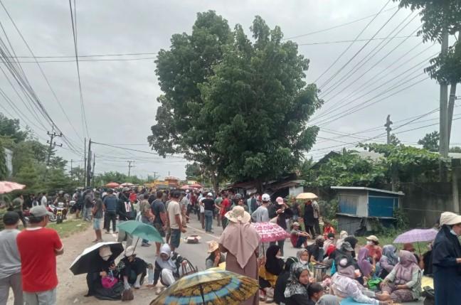 Unjuk Rasa Tolak Jalan Batu Bara Sebabkan Kemacetan Belasan Kilometer, Pemprov Jambi Janji Fasilitasi Dialog