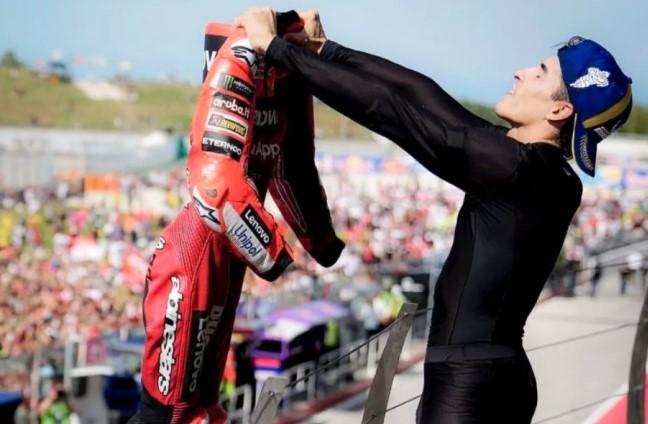 Selebrasi Ala Messi, Marc Marquez Semakin Dekat Kunci Gelar Juara Dunia MotoGP 2025