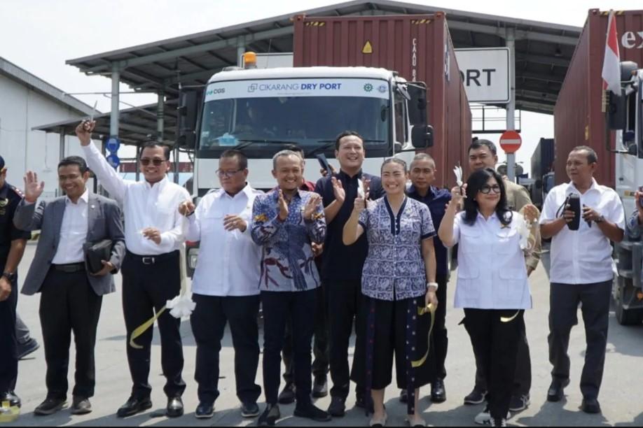 Kemenperin Dorong Ekspor Industri Nasional, 10 Kontainer Makanan Ringan Dilepas ke Pantai Gading