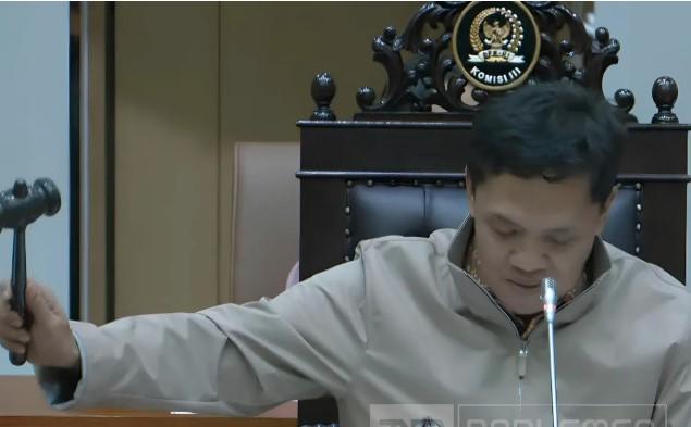 Komisi III DPR Setujui 10 Nama Calon Hakim Agung dan Hakim Ad Hoc HAM untuk Mahkamah Agung 2025