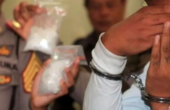 Polda Riau Tangkap Oknum Polisi Brigadir AS Terkait Jaringan Peredaran 1 Kg Sabu