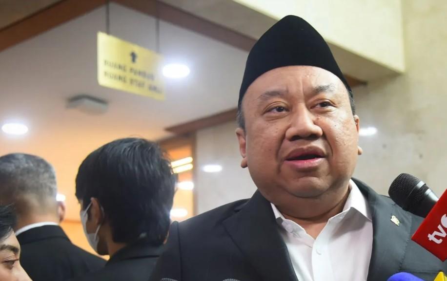 Lalu Hadrian Irfani Desak Pemerintah Naikkan Gaji Guru Honorer di 2026