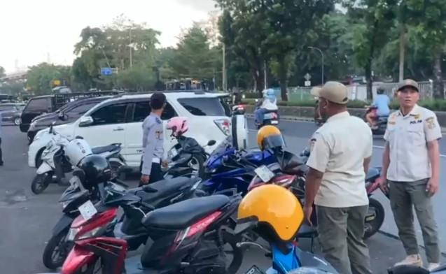 Cegah Gangguan Trantibum, Pemkot Jaktim Perketat Penjagaan di Jalan Mayjen Sutoyo