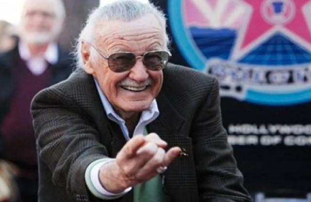 Stan Lee “Hidup Kembali” dalam Bentuk Hologram di Los Angeles Comic Con 2025