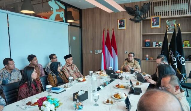 Pemerintah Dukung Restoran Sederhana Ekspansi Global, Jadi Duta Kuliner Minang ke Mancanegara