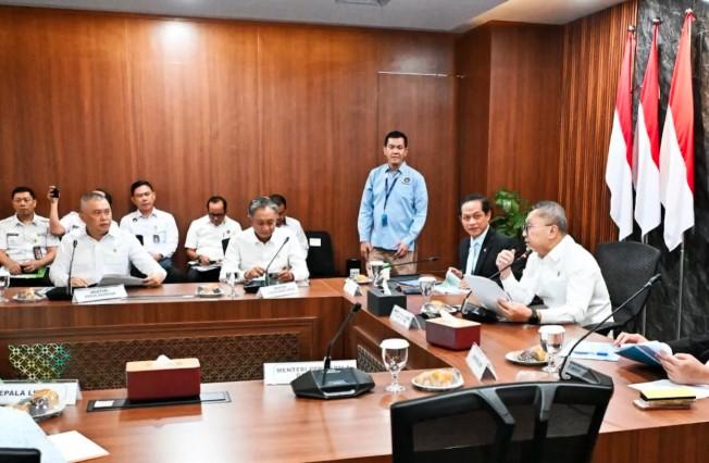 Kemenhub Bangun Bandara dan Pelabuhan di Papua Dukung Distribusi Pangan Nasional