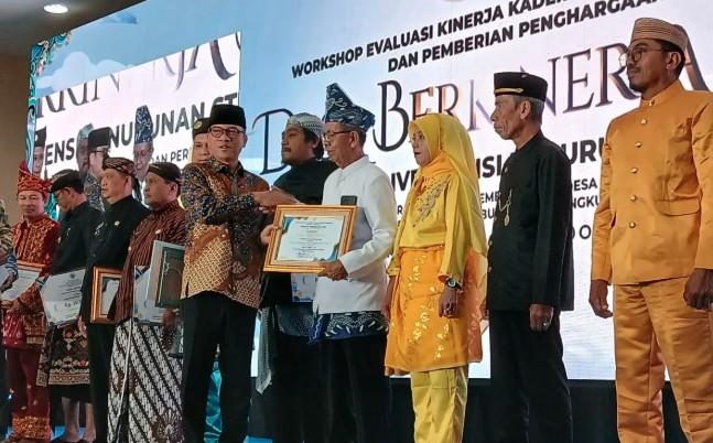 Mendes PDT Berikan Penghargaan untuk 15 Desa Terbaik dalam Penurunan Stunting, Targetkan Angka Nol Persen