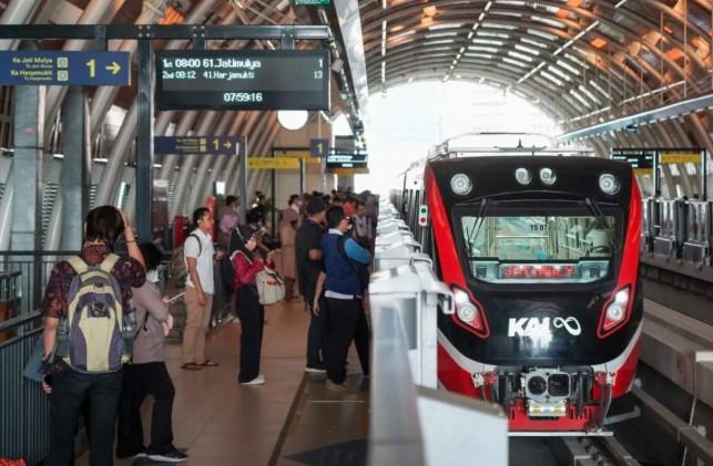 LRT Jabodebek Catat 20,7 Juta Penumpang hingga September 2025, Bukti Perubahan Budaya Transportasi Urban