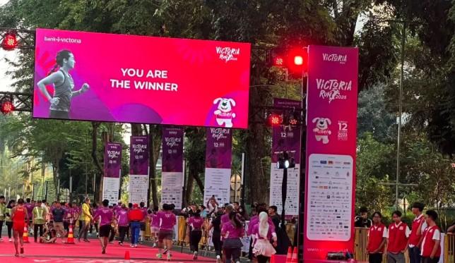 Rayakan HUT ke-31, Bank Victoria Gelar Victoria Run 2025 di GBK Senayan dengan Ribuan Peserta